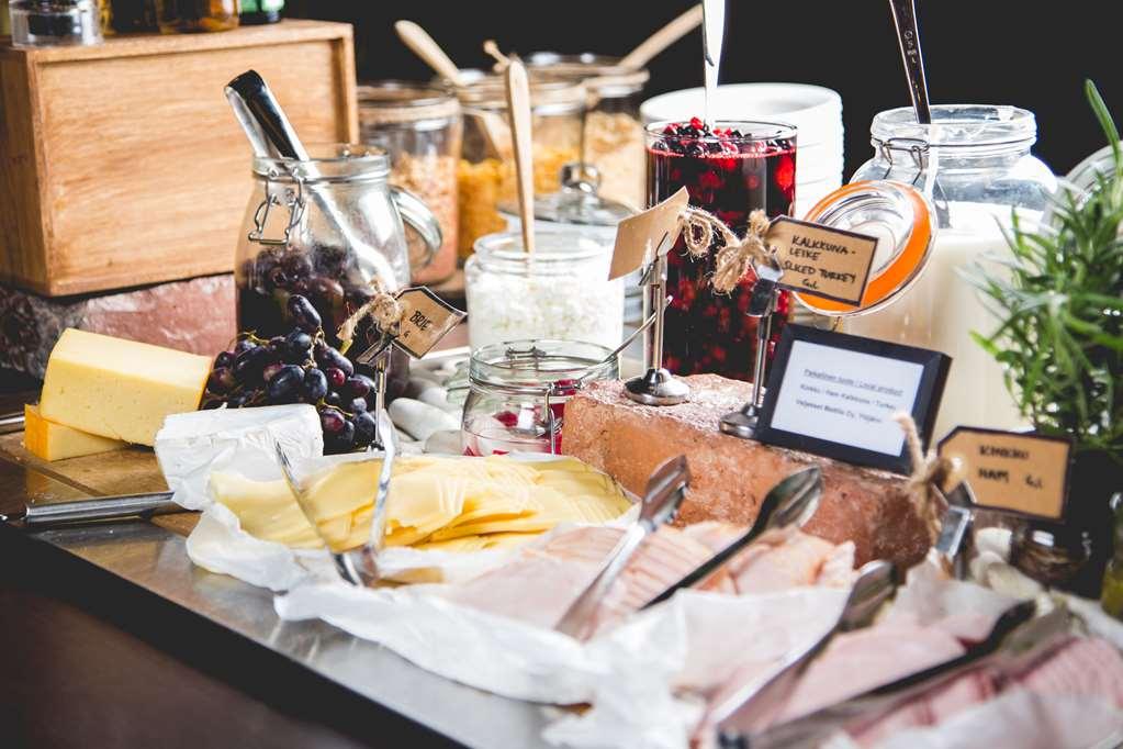 Radisson Blu Grand Hotel Tammer Тампере Ресторан фото